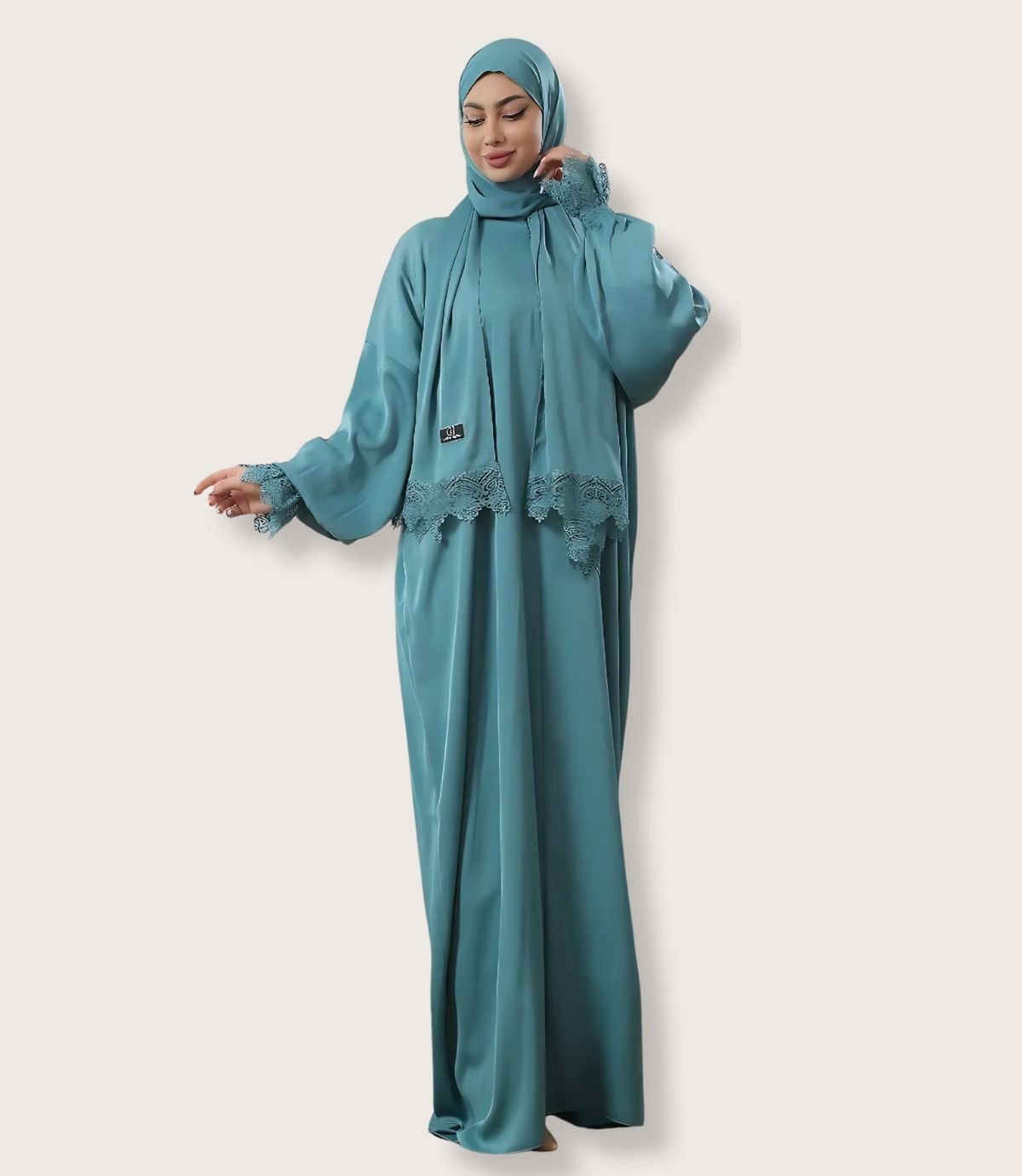 عباية ساتان مع أكمام دنتيل عريض - الصورة 3