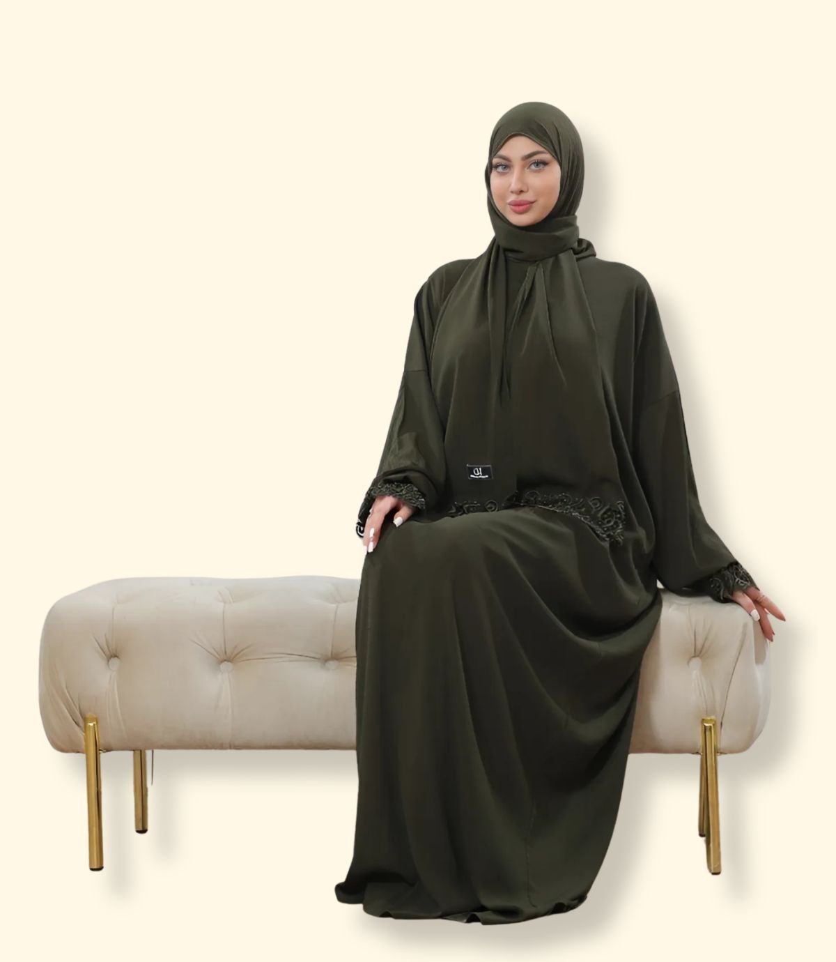 عباية كريب مع أكمام دنتيل عريض - الصورة 4