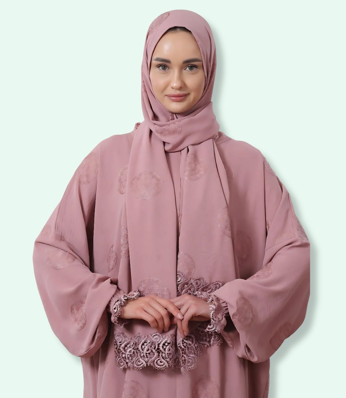 عباية مطرزة versace - الصورة 8