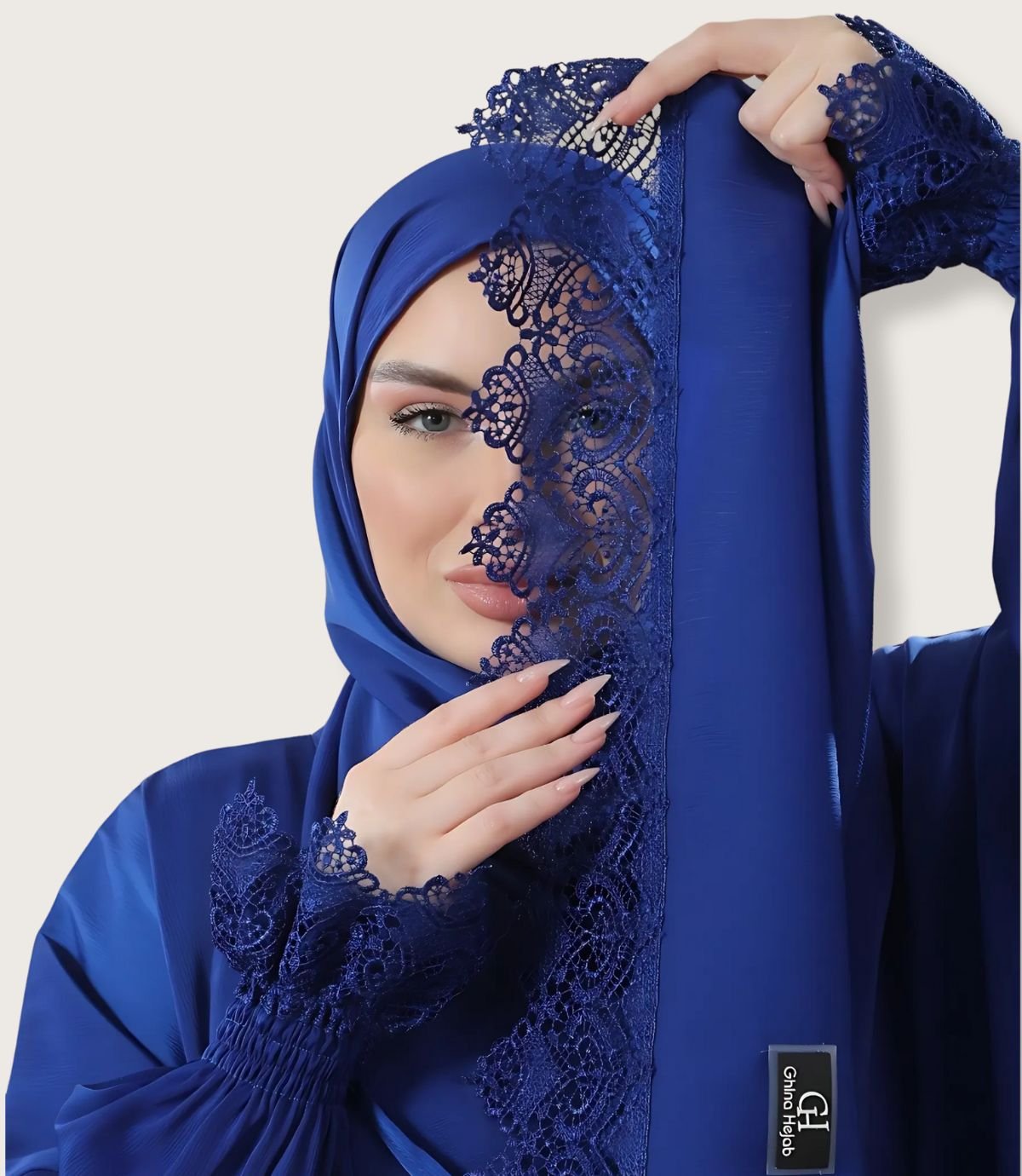 عباية ساتان مع أكمام دنتيل عريض - الصورة 13