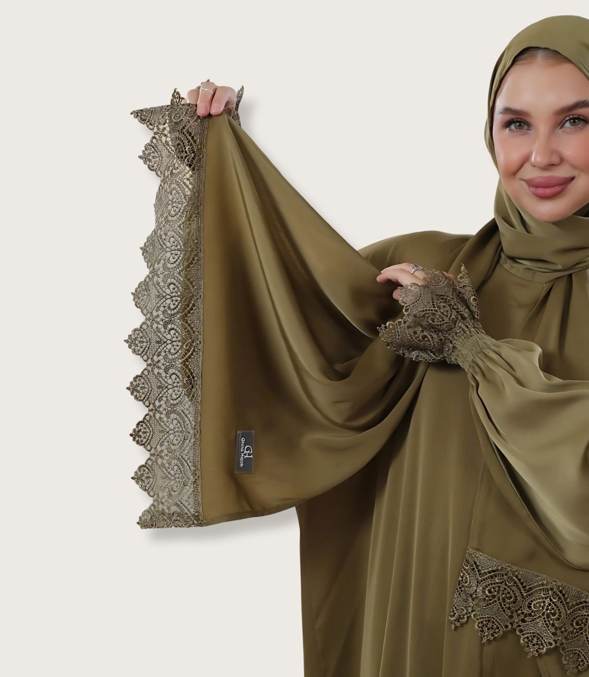 عباية ساتان مع أكمام دنتيل عريض - الصورة 11