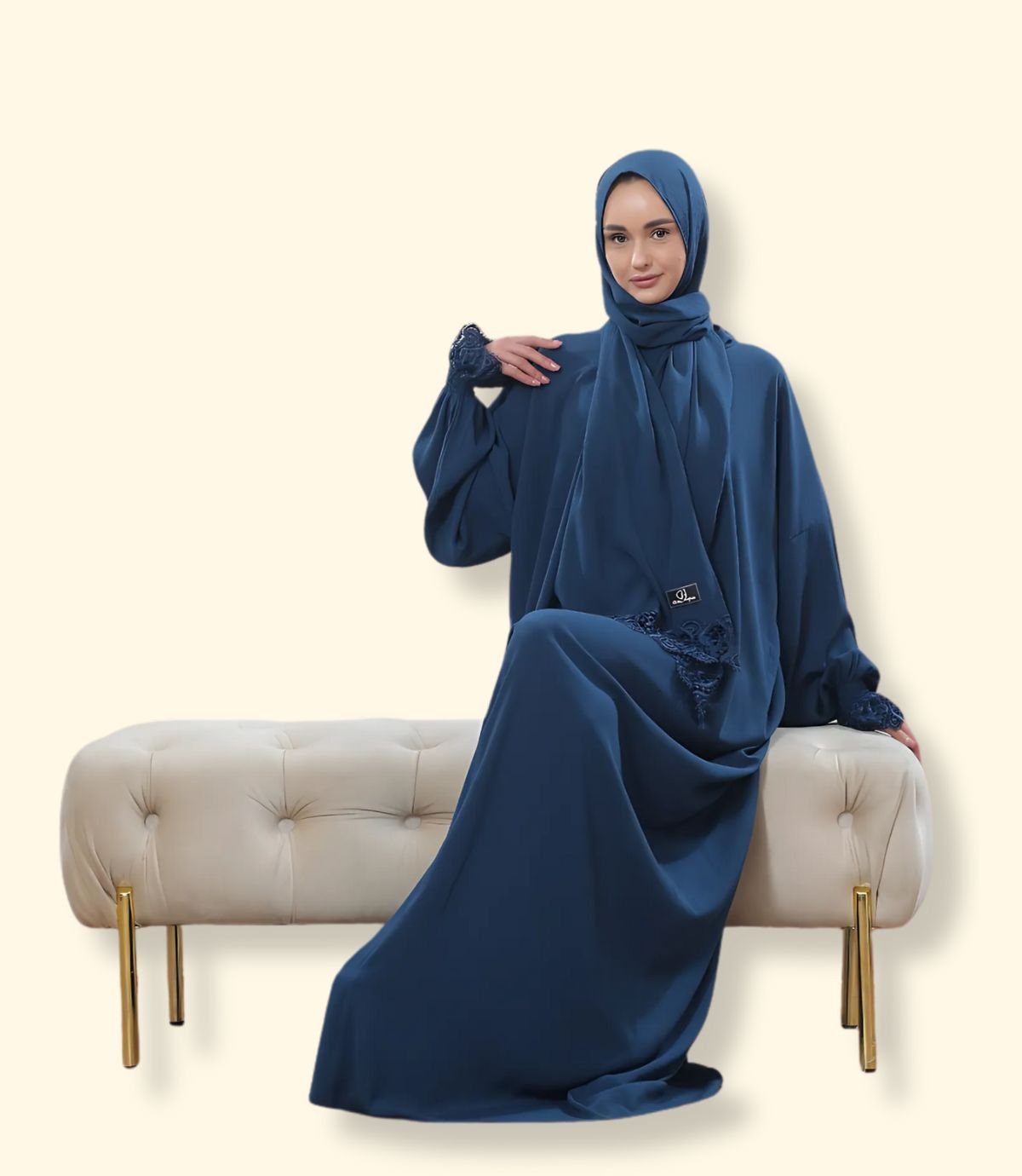 عباية كريب مع أكمام دنتيل عريض - الصورة 12