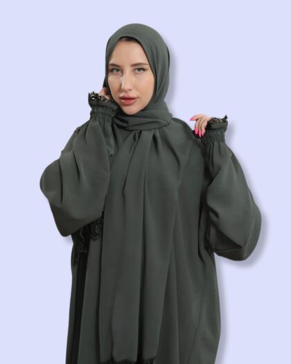 عباية CEY مع تطريز